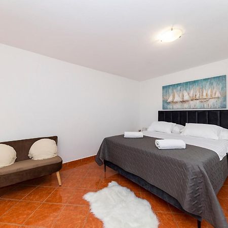 Apartmani Valentina Zadar Exterior foto